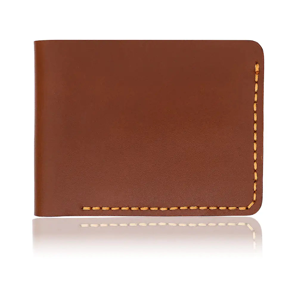 TASCONY tan full-grain leather bifold wallet for men featuring traditional hand-stitched saddle stitching and burnished edges for a minimalist luxury aesthetic.