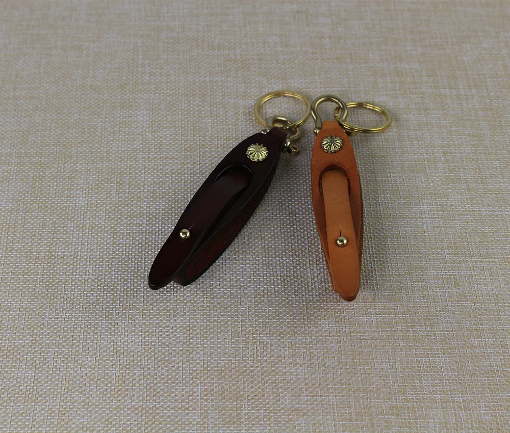 Display ofCute Key chain for Women in brow and dark brown colour