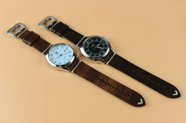 A perfect display of Brown Vintage Leather Watch Strap