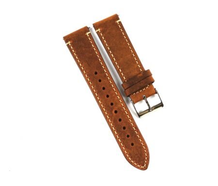an leather watch strap with quick-release spring bar, compatible with Apple Watch. Available in different sizes for a versatile and stylish fit