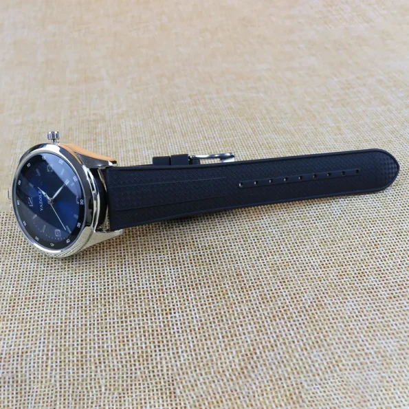 Blue Rubber Watch Strap 20/22mm on Dial